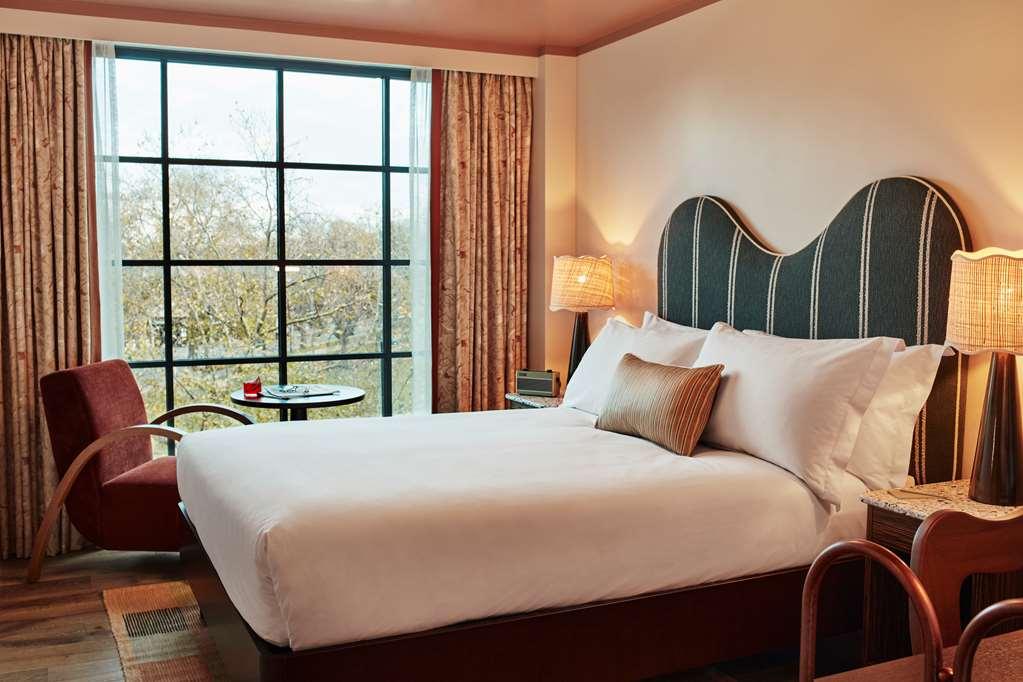 The Hoxton Shepherds Bush Лондон Номер фото